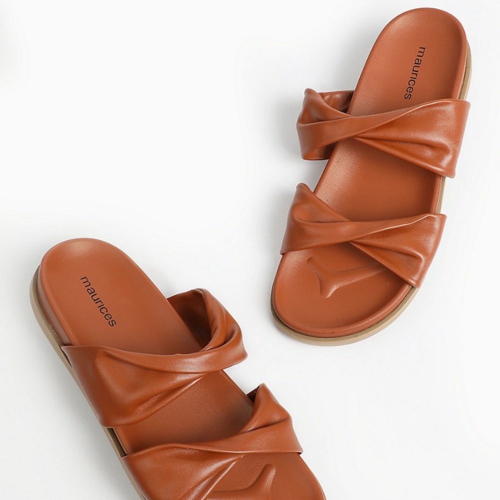 Maurice’s Super Cush Raven twisted straps sandals 10